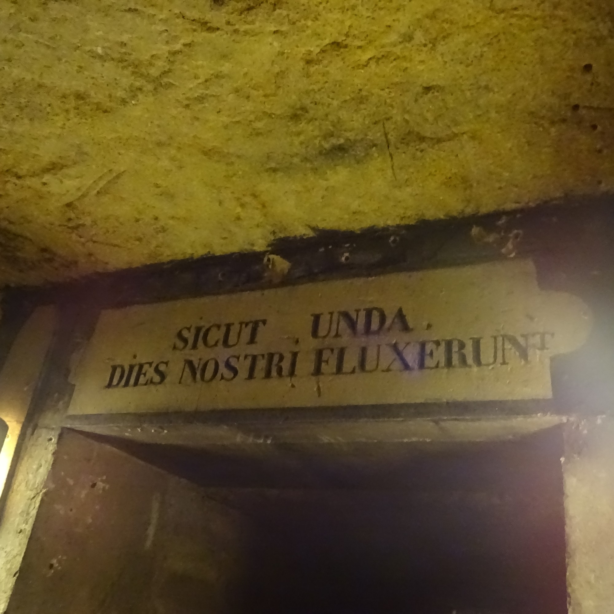 Comme l'onde, nos jours se sont écoulés