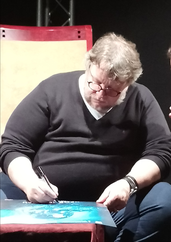 Séance de dédicace avec Del Toro