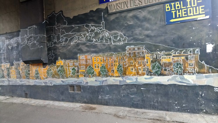 Gala Caki illustre Namur et sa citadelle