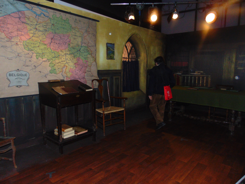 Reconstitution du décor de studio de Lust for Life