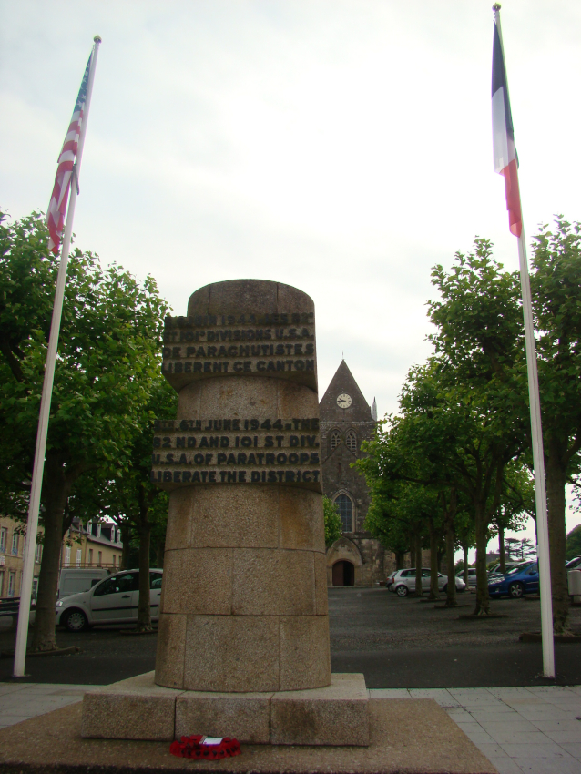 Monument à Sainte-Mère-Eglise