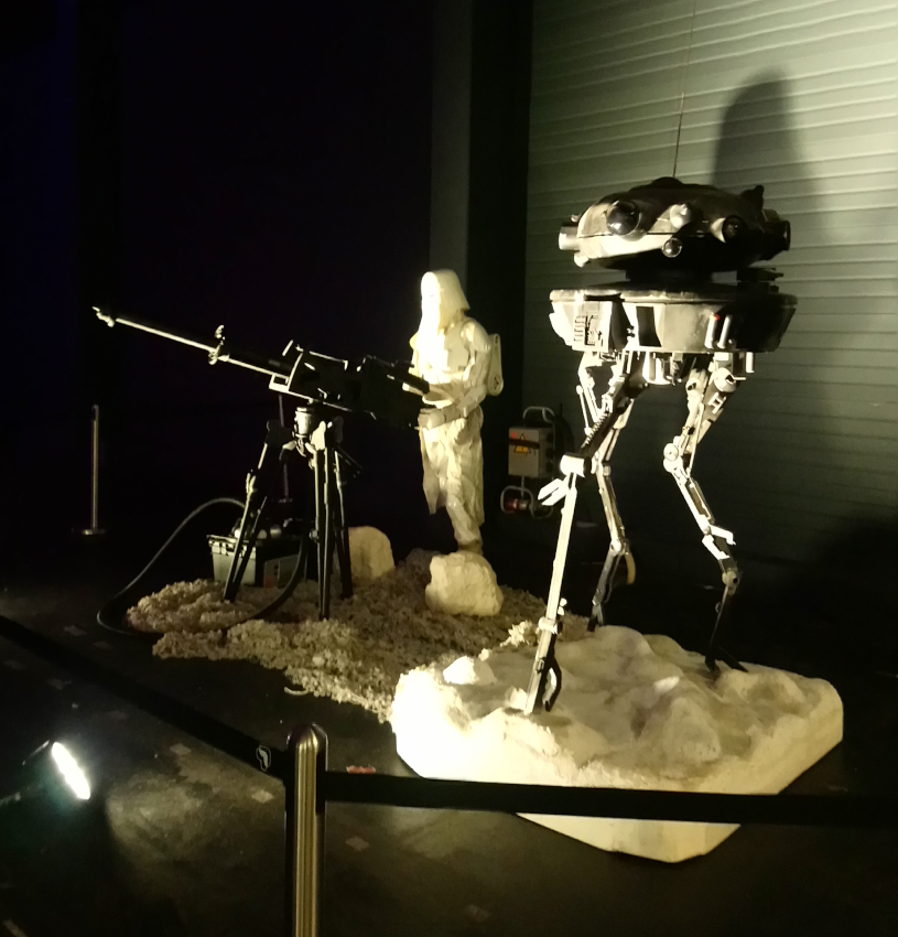 Installation Empire strikes back