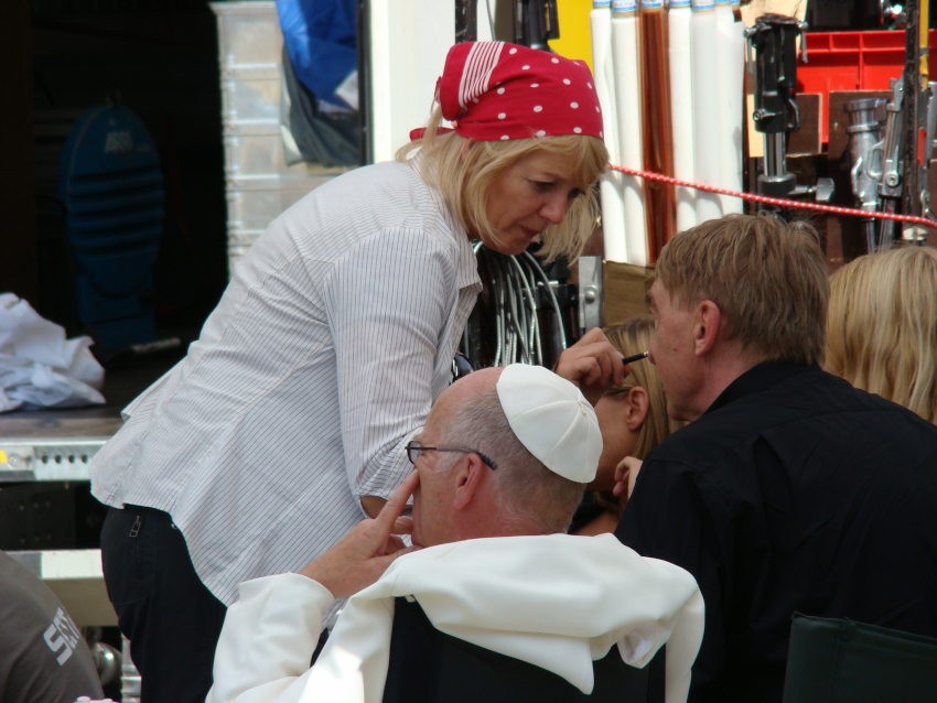 Retouche maquillage pour La Dernière Prophétie