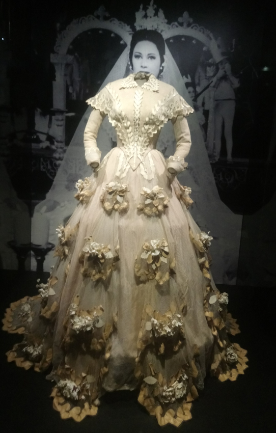 La robe de Lola Montès