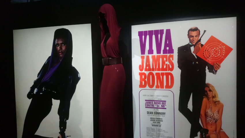 Robe de Grace Jones dans Dangereusement Vôtre