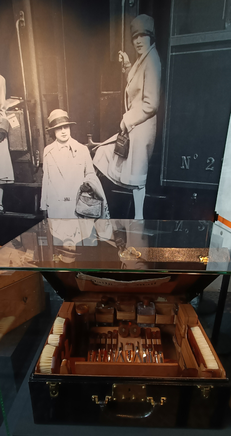 Nécessaire de voyage à la grande époque de l'Orient-Express