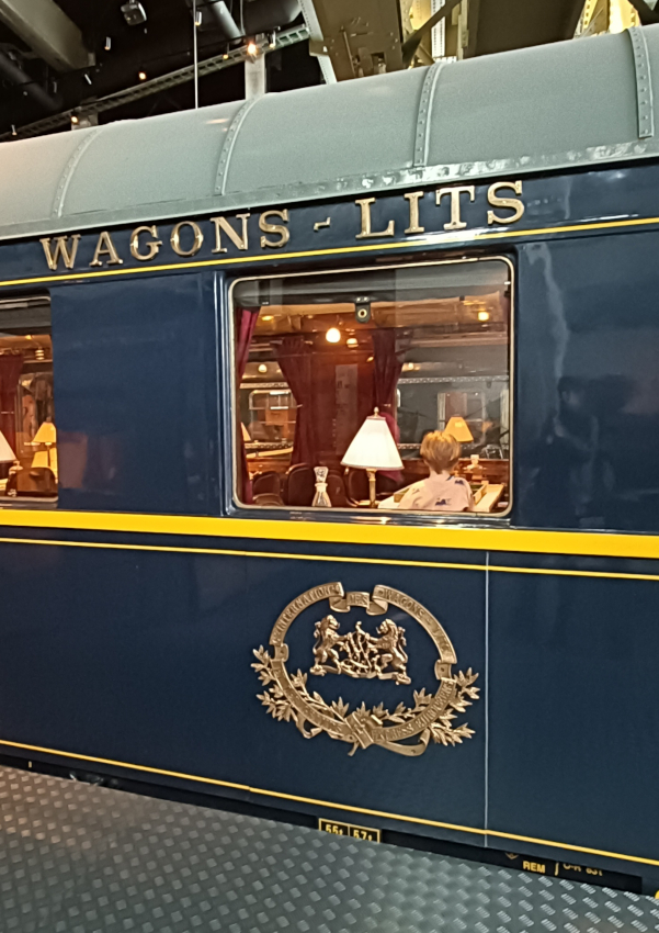 La voiture bleue de l'Orient-Express