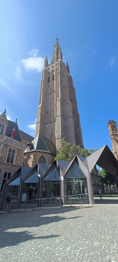 Église Notre Dame de Bruges